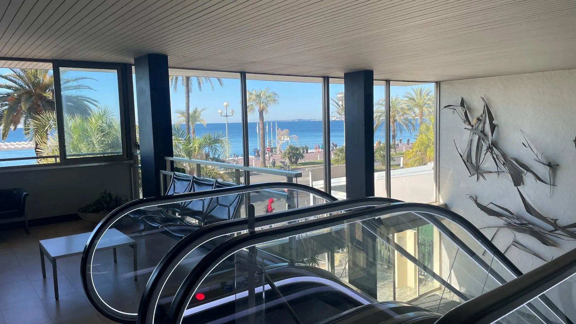 Studio With Terrace & Rooftop Pool In Promenade Des Anglais Nice Frankrike